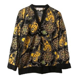 Jones New York Sport, V-Neckline, Roll Up Sleeves Top, Multi Colors, Size Small